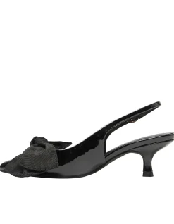 VIOLET PUMP