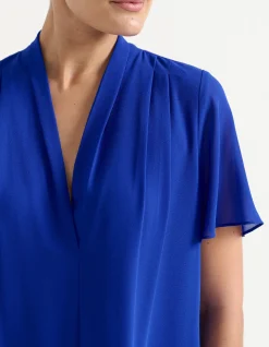 V NECK PLEATED TOP