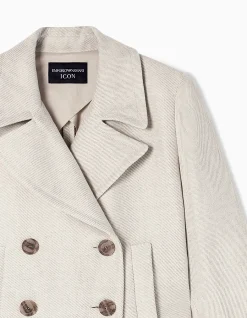 WOMAN'S OUTERWEAR