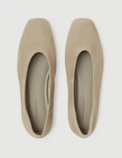 WOMEN'S Andrea Suede Ballet Flat SHOE
