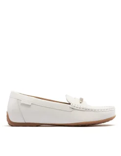 WOMEN'S Foxx White Pebbled SHOE