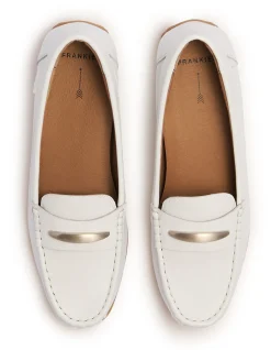 WOMEN'S Foxx White Pebbled SHOE