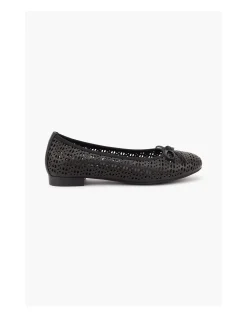 WOMEN'S NOVA SHOE