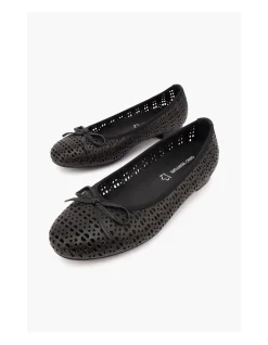 WOMEN'S NOVA SHOE