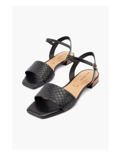 WOMEN'S SANDIE SANDAL