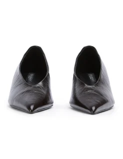 WOMEN'S CHERRY SHOE