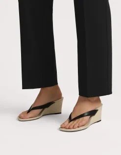 WOMEN'S NILA WEDGE SANDAL