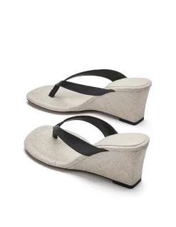 WOMEN'S NILA WEDGE SANDAL