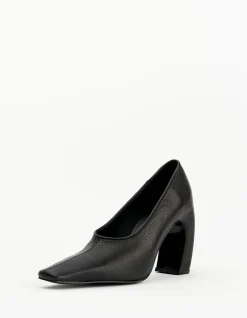 Women's NOMI Pumps