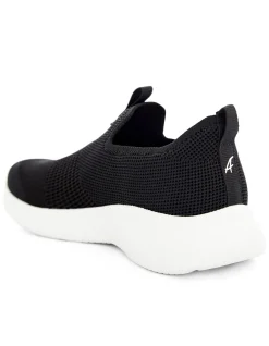 YARD SNEAKER