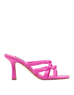 YEANDER HEELED SANDAL