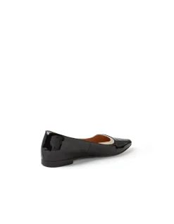 Yumis Patent Pointed Toe Flats