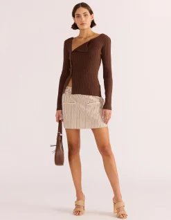 ZINNIA ASYMMETRIC KNIT TOP